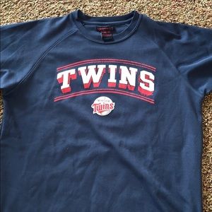 Minnesota Twins athletic shirt